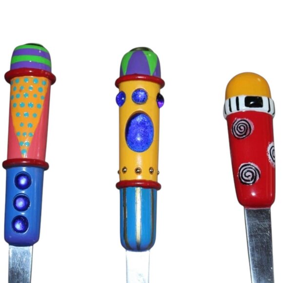 All U Can Handle Fun Whimsical Fiesta Serving Utensils Pasta Serving Spoon - Picture 3 of 3